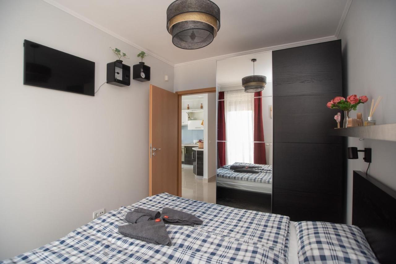 Sunny Home Near Bud With 2Br, Ac And Free Parking Vecsés Zewnętrze zdjęcie