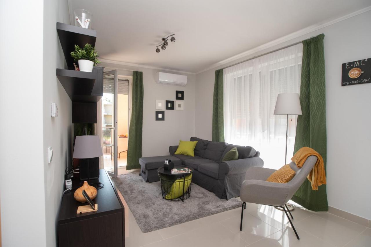 Sunny Home Near Bud With 2Br, Ac And Free Parking Vecsés Zewnętrze zdjęcie